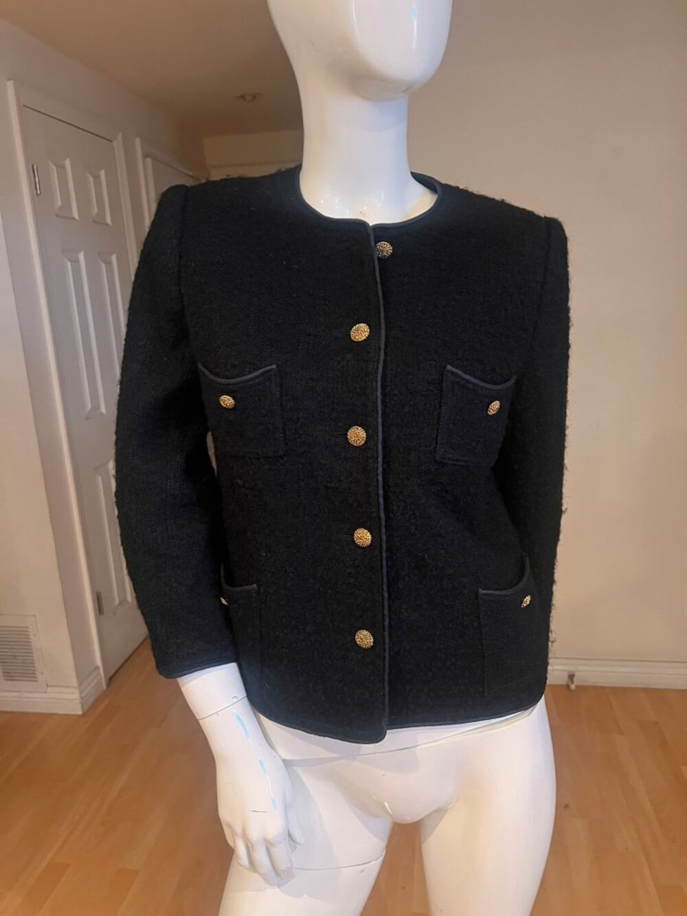 VINTAGE 70'S FRANCE DE KERGAL BOUCLE JACKET SIZE S SMALL
